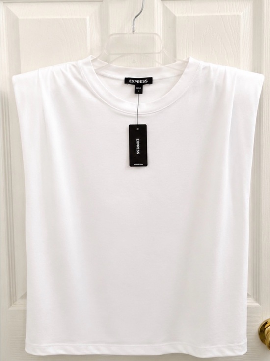 Express Tops - NWT Express White Padded Shoulder Muscle Tee | Size S
